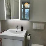 Traber 1 Sz Balkon 2 Badezimmer Suedvorstadt アパート ライプツィヒ