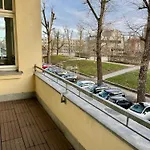 Traber 1 Sz Balkon 2 Badezimmer Suedvorstadt ライプツィヒ