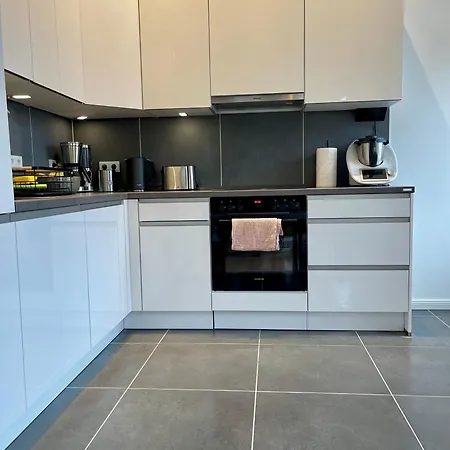 Traber 1 Sz Balkon 2 Baeder Suedvorstadt