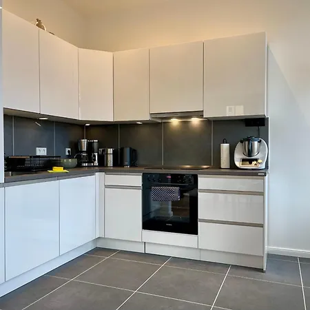 Apartment Traber 1 Sz Balkon 2 Baeder Suedvorstadt *