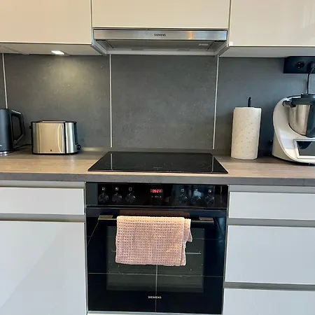 Апартаменты Traber 2 Sz Balkon 2 Badezimmer Suedvorstadt *