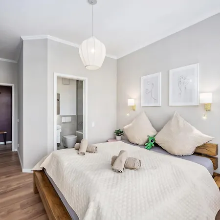 Traber 2 Sz Balkon 2 Badezimmer Suedvorstadt Апартаменты