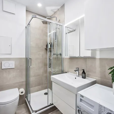 Апартаменты Traber 2 Sz Balkon 2 Badezimmer Suedvorstadt *