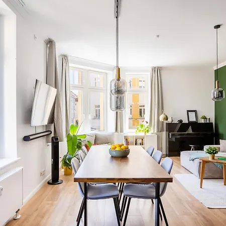 Traber 2 Sz Balkon 2 Badezimmer Suedvorstadt Апартаменты Лейпциг