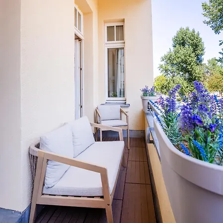 Traber 2 Sz Balkon 2 Badezimmer Suedvorstadt Лейпциг