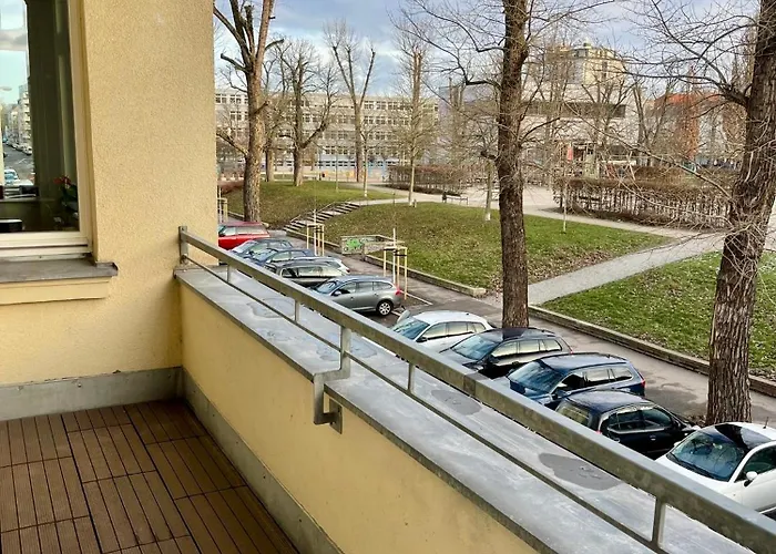 Traber 1 Sz Balkon 2 Badezimmer Suedvorstadt Leipzig