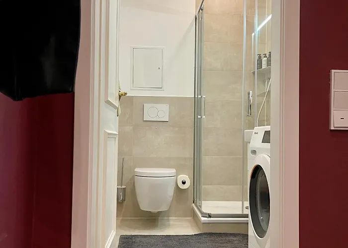 Traber 1 Sz Balkon 2 Badezimmer Suedvorstadt * Leipzig